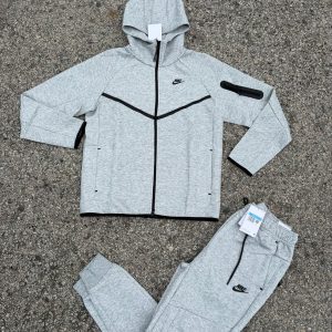 CHANDAL NIKE TECH FLEECE GRIS