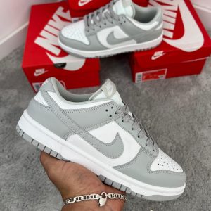 NIKE DUNK LOW GREY SMOKE