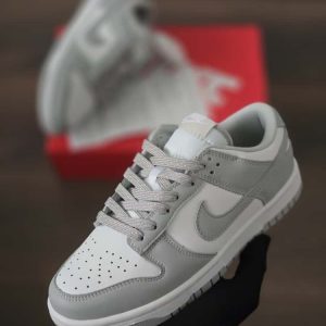 NIKE DUNK LOW GREY SMOKE