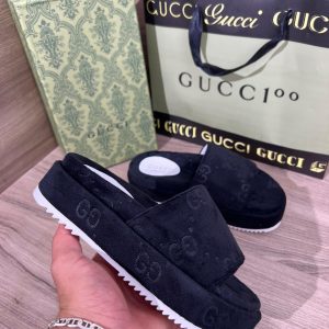 CHANCLA GUCCI TERCIOPELO NEGRO