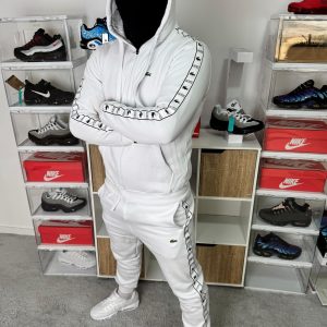CHANDAL CAPUCHA LACOSTE BLANCO CON CIERRE