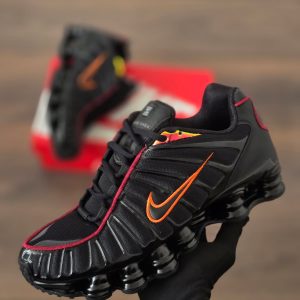 SHOX NEGRA LOGO NARANJA