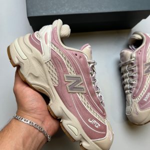 NEW BALANCE 1000 DUNE ROSA
