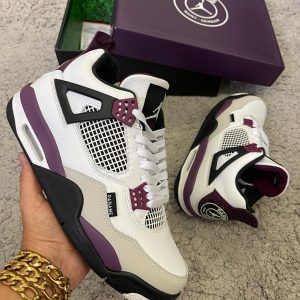 JORDAN RETRO 4 BLANCA NEGRA MORADA