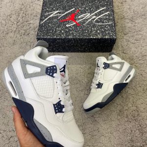 JORDAN RETRO 4 BLANCA AZUL GRIS