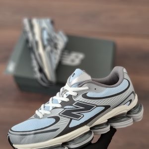 NEW BALANCE 2000 GRIS AZUL
