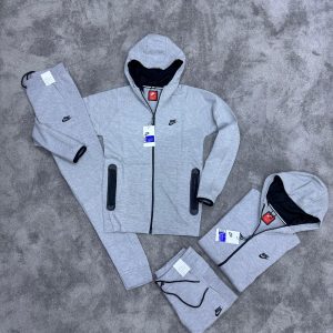 CHANDAL NIKE TECH TOTAL GRIS