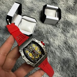 RELOJ RICHARD MILLE ROJO ENGRANAJE DORADO