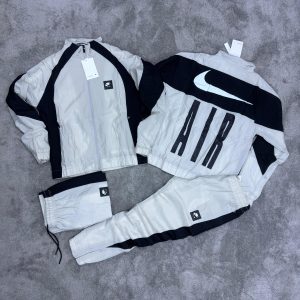 CHANDAL NIKE AIR BLANCO NEGRO