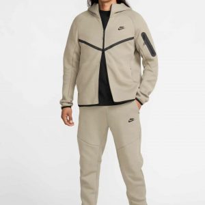 CHANDAL NIKE TECH 2026 DUNE