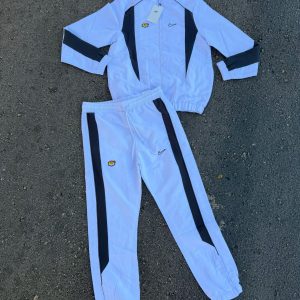 CHANDAL NIKE TN BLANCO NEGRO