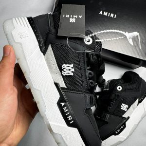 AMIRI NEGRA SUELA BLANCA