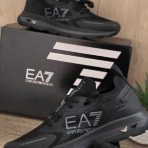 EMPORIO ARMANI NEGRO