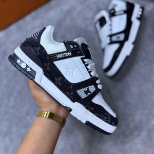 LOUIS VUITTON TRAINER BLANCO NEGRO