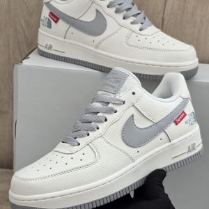 AIR FORCE SUPREME X THE NORTH FACE