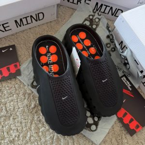NIKE MIND 001 NEGRAS