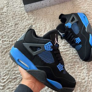 JORDAN RETRO 4 NEGRO AZUL