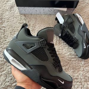 JORDAN RETRO 4 GRIS