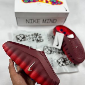 NIKE MIND 001 RED