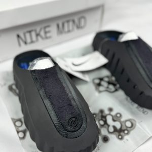 NIKE MIND 001 BLACK