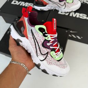 NIKE REACT COLORS 2026