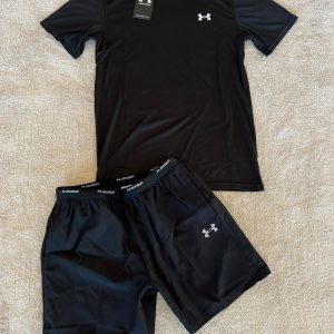 CONJUNTO VERANO UNDER ARMOUR NEGRO 2026