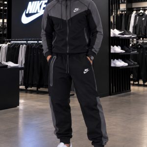 CHANDAL NIKE TECH NEGRO GRIS