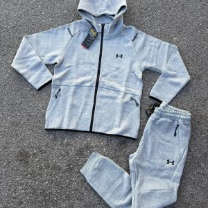 CHANDAL UNDER ARMOUR GRIS