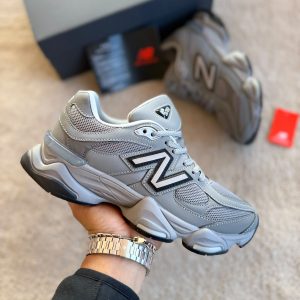 NEW BALANCE 9060 GRIS