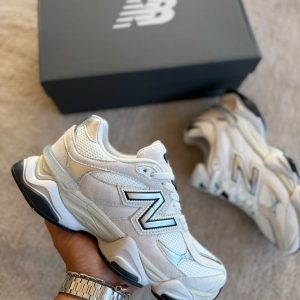 NEW BALANCE 9060 BEIGE