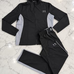 CHANDAL UNDER ARMOUR 2026 NEGRO GRIS