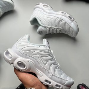 TN WHITE
