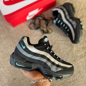 AIR MAX 95 GREYWASH TURQUESA