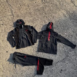 CHANDAL UNDER ARMOUR RED DARK