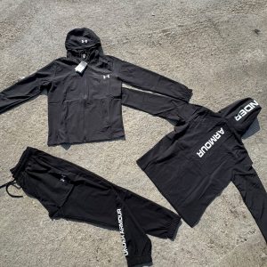 CHANDAL UNDER ARMOUR BLACK DARK